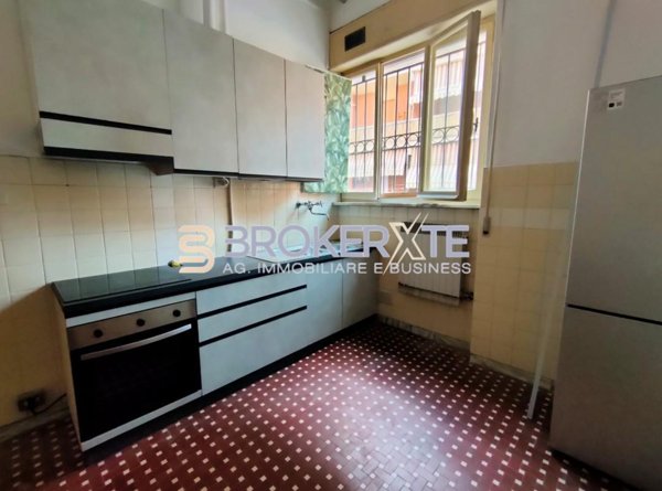 appartamento in vendita a Carrara in zona Avenza