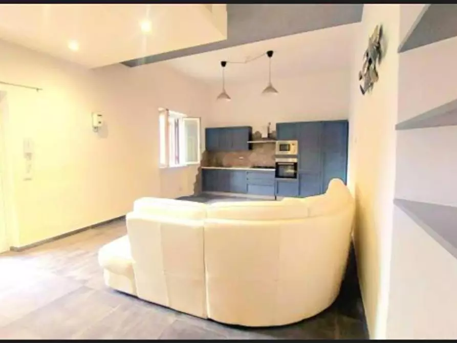 casa indipendente in vendita a Carrara in zona Marina di Carrara