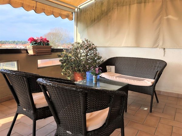 appartamento in vendita a Carrara in zona Marina di Carrara