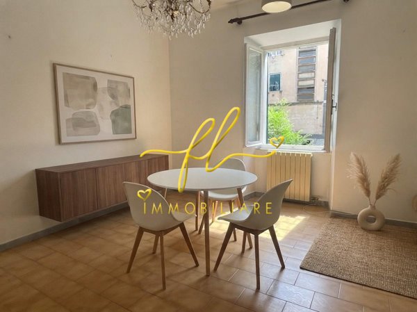appartamento in vendita a Carrara in zona Avenza