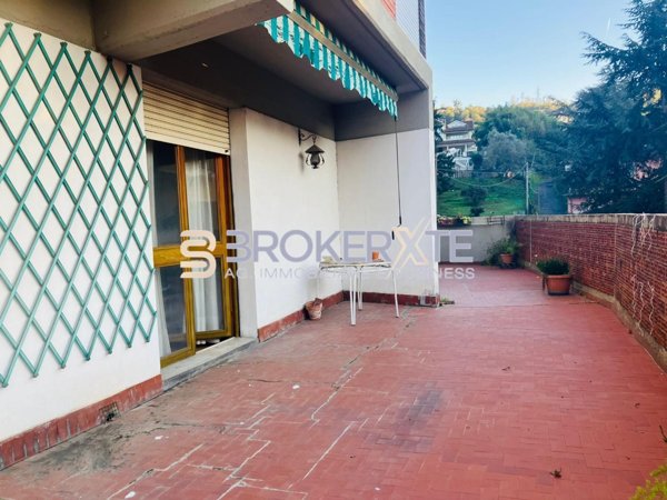 appartamento in vendita a Carrara in zona Centro Città