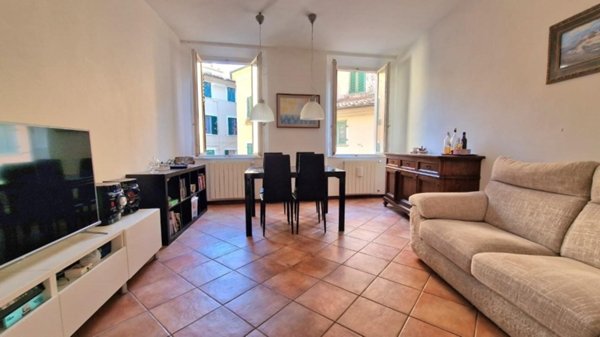 appartamento in vendita a Carrara in zona Centro Città