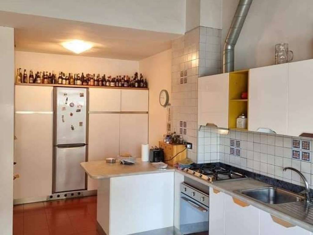 casa indipendente in vendita a Carrara in zona Centro Città