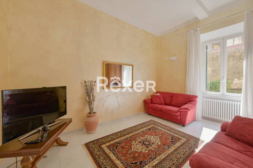 appartamento in vendita a Carrara in zona Centro Città