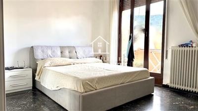 appartamento in vendita a Carrara in zona Centro Città