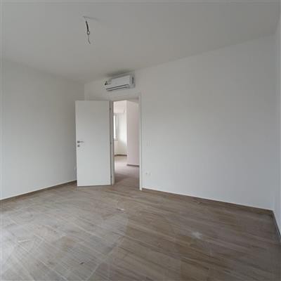ufficio in vendita a Carrara
