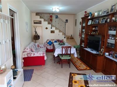 appartamento in vendita a Carrara