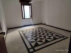 appartamento in vendita a Carrara in zona Centro Città