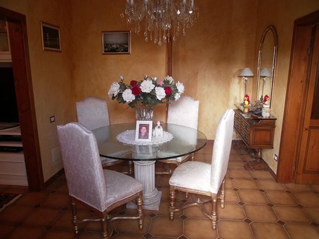 casa indipendente in vendita a Carrara in zona Fossone
