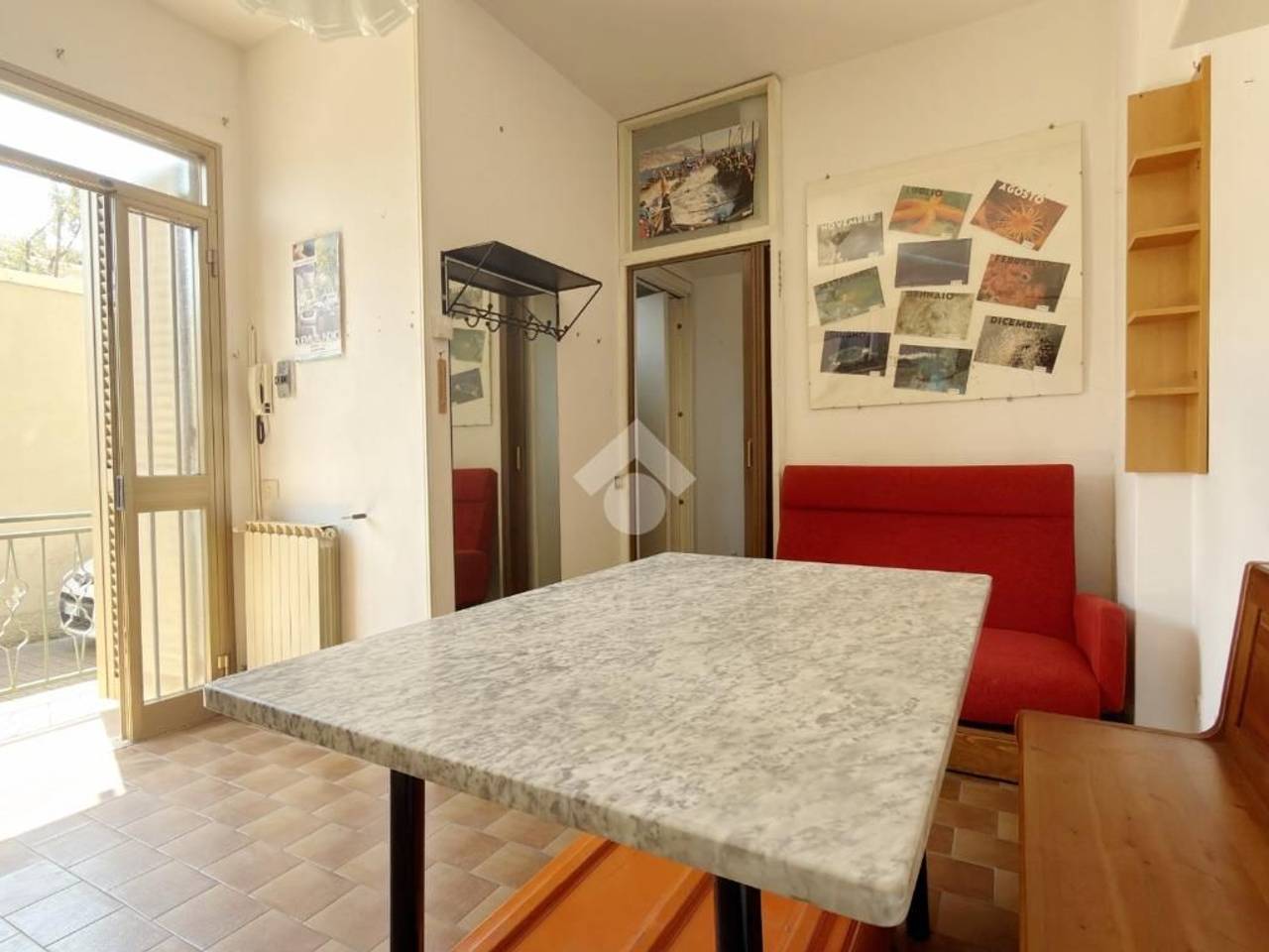 appartamento in vendita a Carrara in zona Marina di Carrara