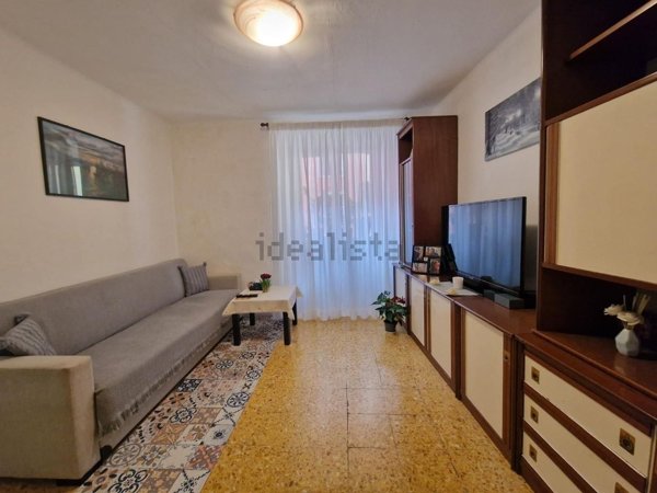 appartamento in vendita a Carrara in zona Centro Città
