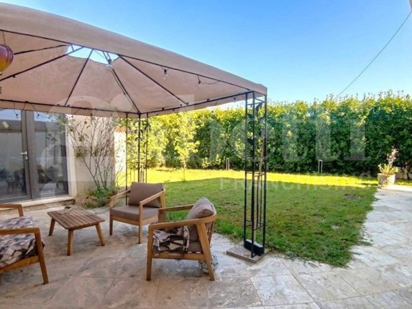 casa indipendente in vendita a Carrara in zona Fossone