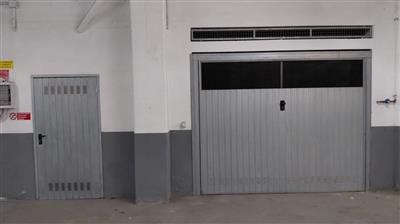 box auto in vendita a Carrara