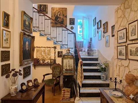 casa indipendente in vendita a Carrara in zona Fossola