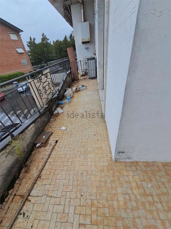 appartamento in vendita a Carrara in zona Bonascola