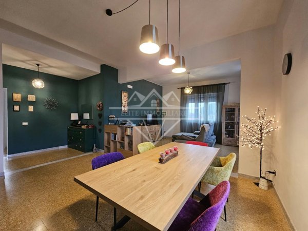 appartamento in vendita a Carrara in zona Avenza