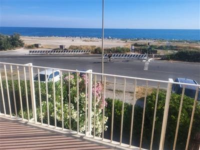 appartamento in vendita a Carrara in zona Marina di Carrara