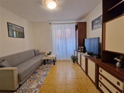 appartamento in vendita a Carrara in zona Centro Città