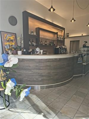 esercizio commerciale in vendita a Carrara in zona Marina di Carrara