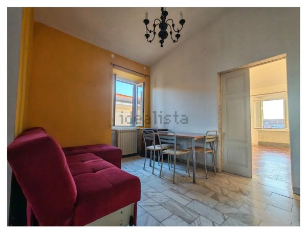 appartamento in vendita a Carrara in zona Avenza
