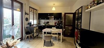 appartamento in vendita a Carrara in zona Centro Città
