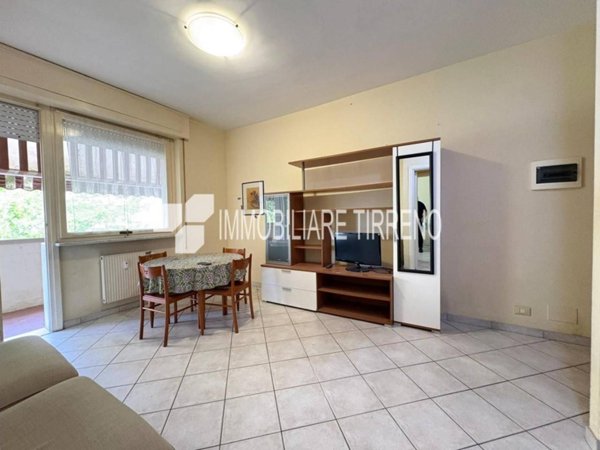 appartamento in vendita a Carrara in zona Marina di Carrara