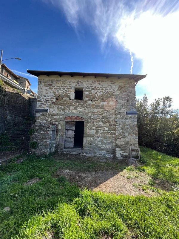 appartamento in vendita a Casola in Lunigiana in zona Luscignano