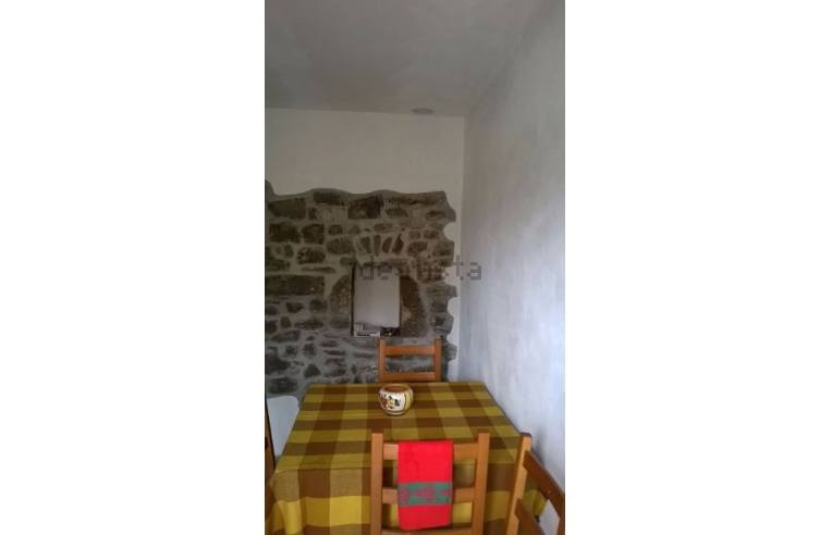 casa indipendente in vendita a Casola in Lunigiana in zona Casciana
