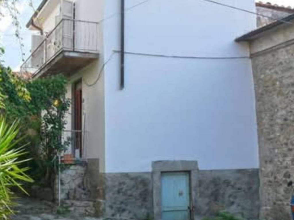 appartamento in vendita a Casola in Lunigiana in zona Casciana