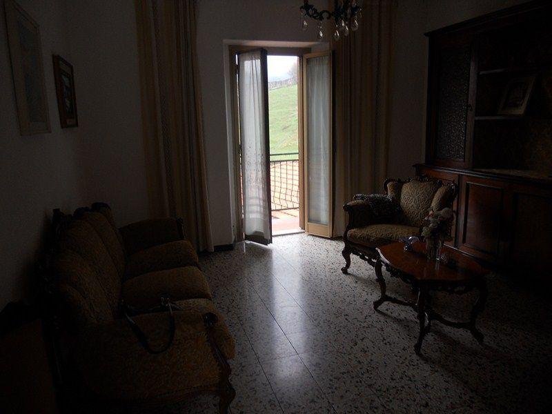 casa indipendente in vendita a Comano