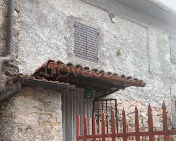 appartamento in vendita a Comano