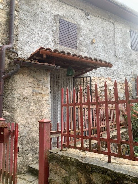 appartamento in vendita a Comano