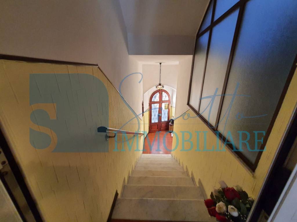 casa indipendente in vendita a Comano