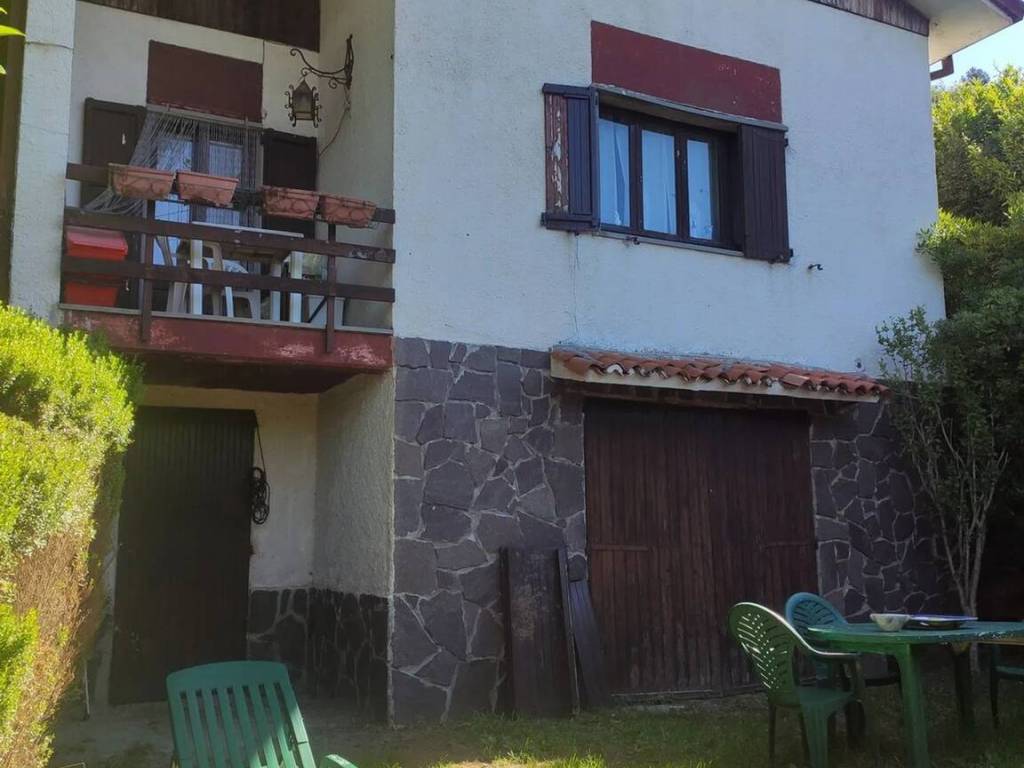 casa indipendente in vendita a Comano