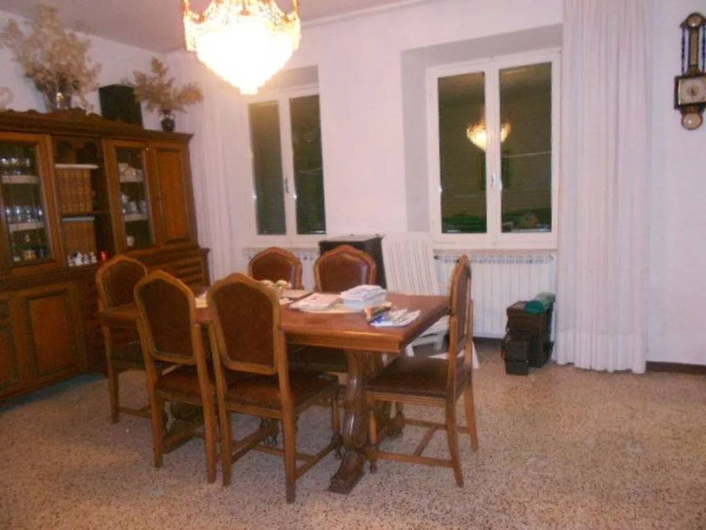 casa semindipendente in vendita a Comano