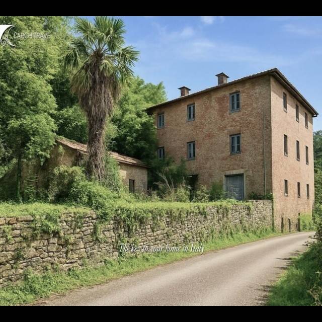 casa indipendente in vendita a Comano
