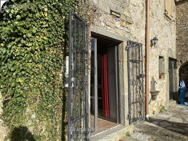 appartamento in vendita a Comano