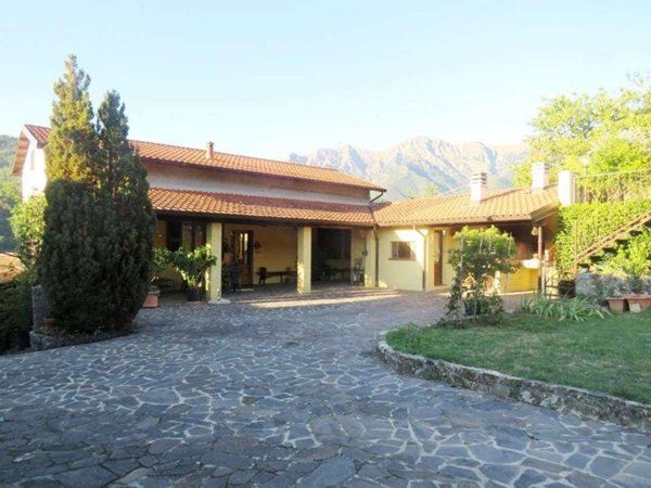 villa in vendita a Filattiera