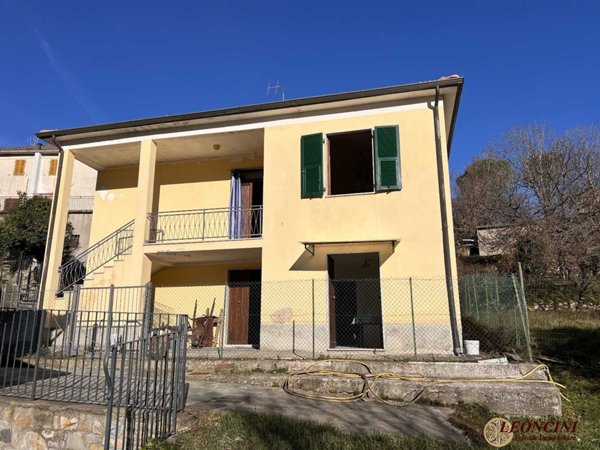 casa indipendente in vendita a Filattiera
