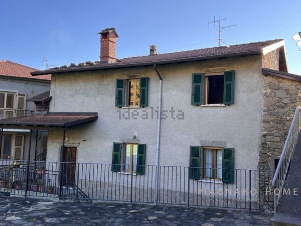 casa indipendente in vendita a Filattiera