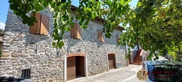 casa indipendente in vendita a Filattiera
