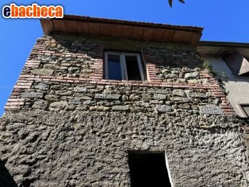 casa indipendente in vendita a Filattiera