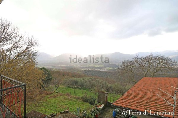 casa indipendente in vendita a Filattiera