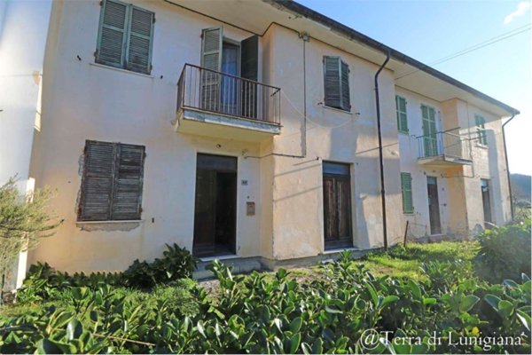 casa indipendente in vendita a Filattiera