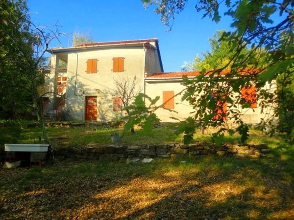 casa indipendente in vendita a Filattiera