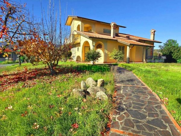 casa indipendente in vendita a Filattiera