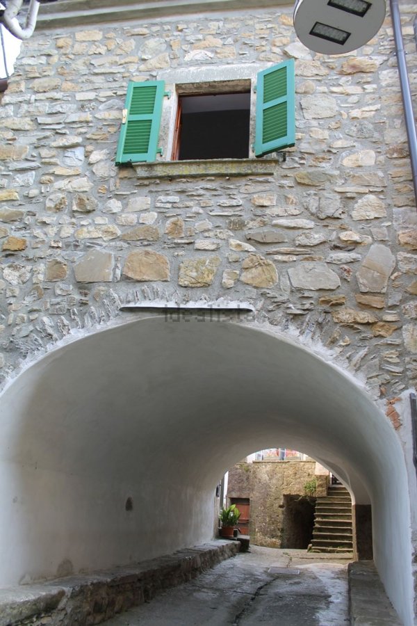 appartamento in vendita a Filattiera