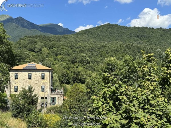 casa indipendente in vendita a Filattiera