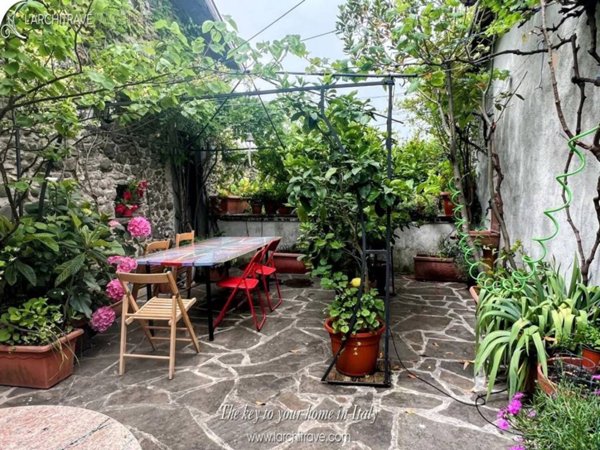 casa indipendente in vendita a Filattiera