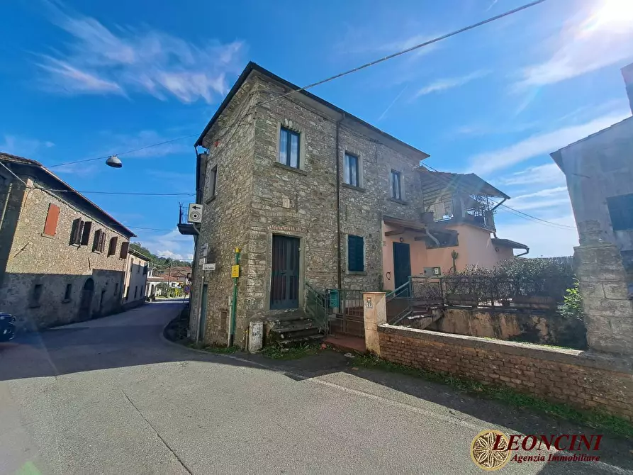 casa indipendente in vendita a Filattiera in zona Caprio